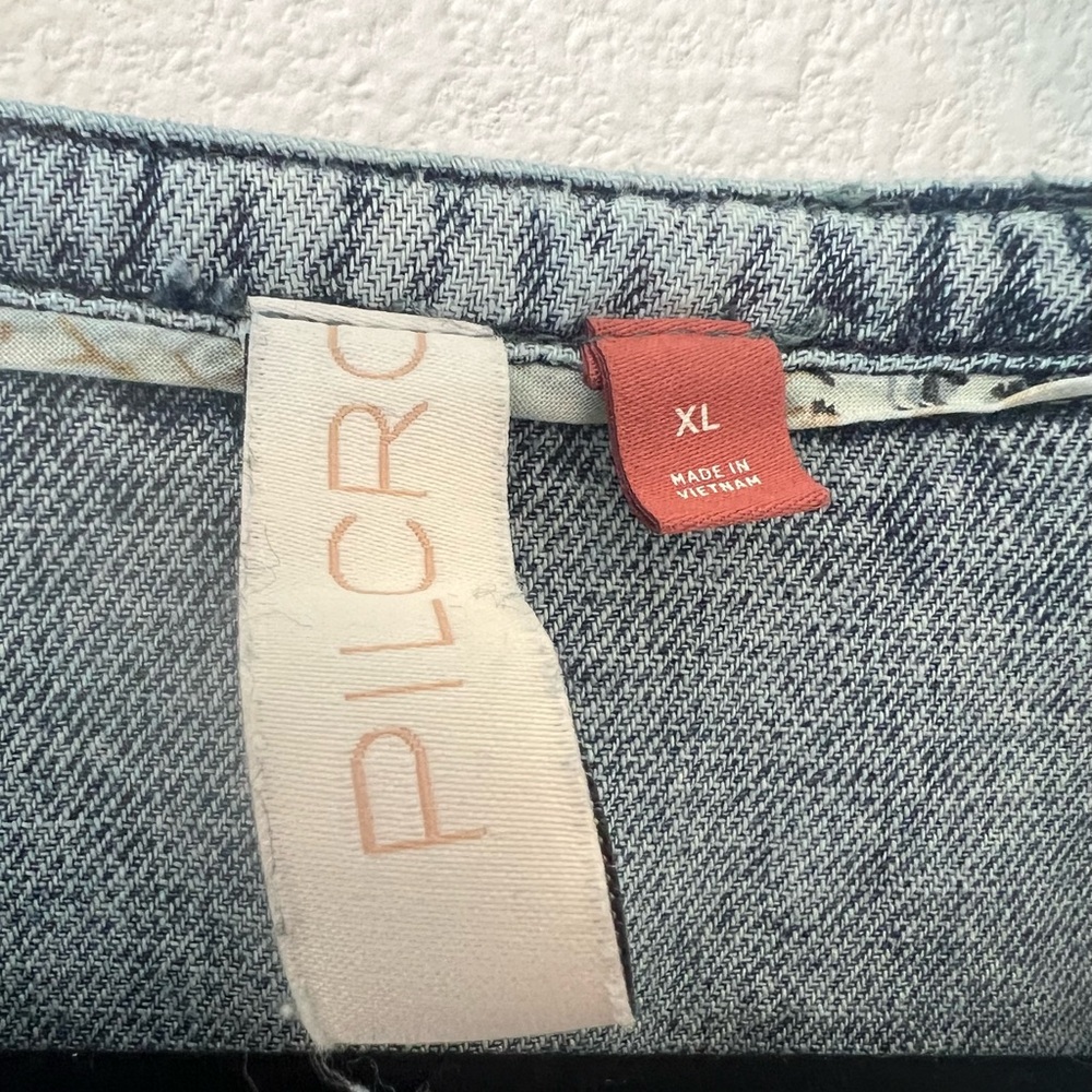 Pilcro Anthropologie Women XL Light Denim ½ Button-Up ½ Sleeve Shirt (0655) - Picture 5 of 12